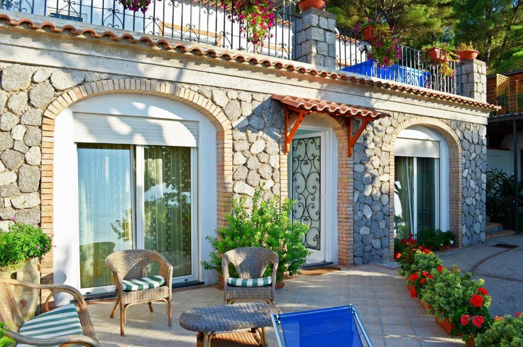 Le Ginestre Di Capri Bb & Holiday House Anacapri  Room photo